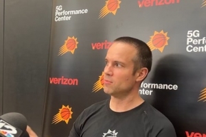 开云APP-瑞安-邓恩谈主帅奥特：他一直在研究比赛录像 他和我聊了战术体系