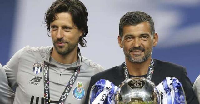 孔塞桑遭助手背叛？葡超版瓜帅和比拉诺瓦的故事…