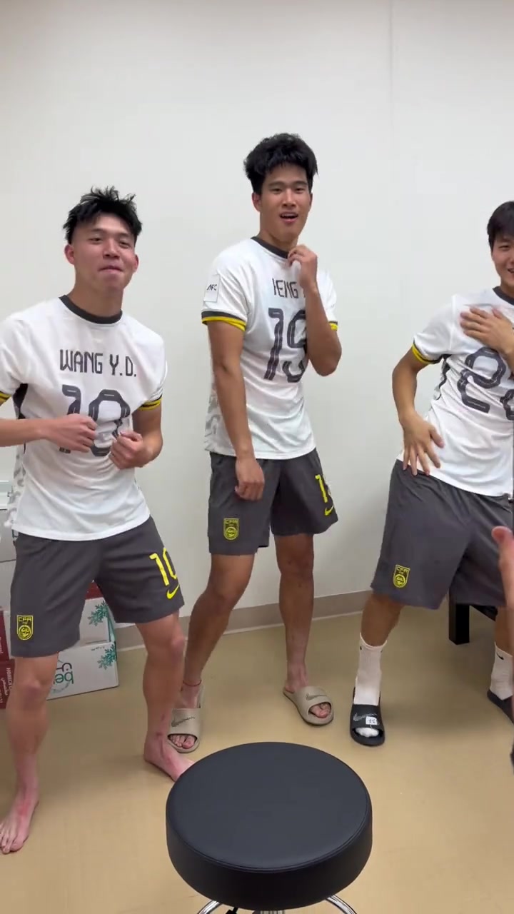 kaiyun-王钰栋等人跳内马尔舞蹈！内马尔官方账号评论：太棒了！