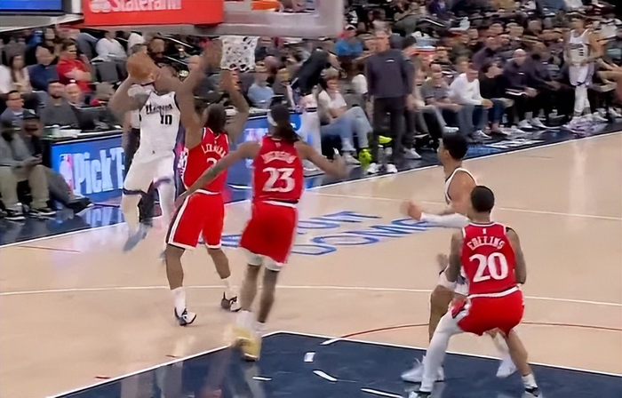 开云-快船109-118不敌国王 球员评价：2人优秀，3人及格，4人低迷|洛杉矶快船队|NBA常规赛|nba|篮板|末节_新浪体育_新浪新闻